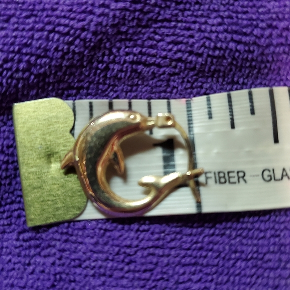 10k gold Large Dolphin hoop earrings - Picture 4 of 5